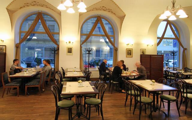 Michelangelo Grand Hotel Prague