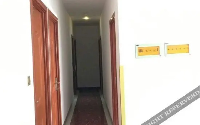 Tangjia Hotel