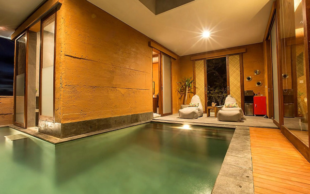 Seven Havens Residence