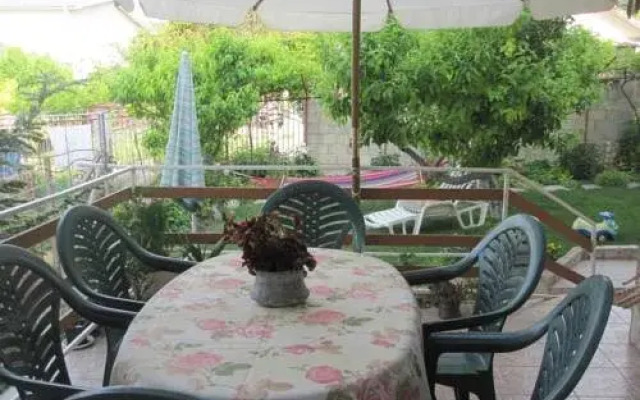 Jotina Guest House