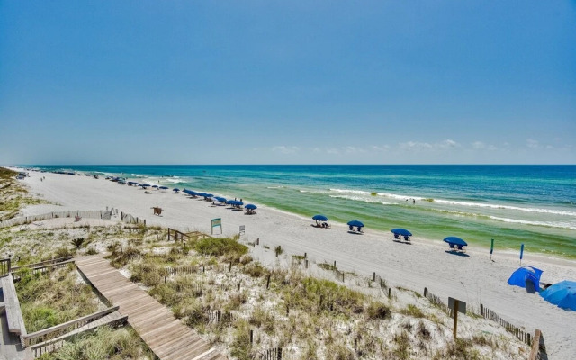 Costa Dreams Beachfront