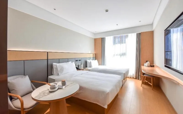 Ji Hotel (Beijing Shunyi Yanjing Bridge)