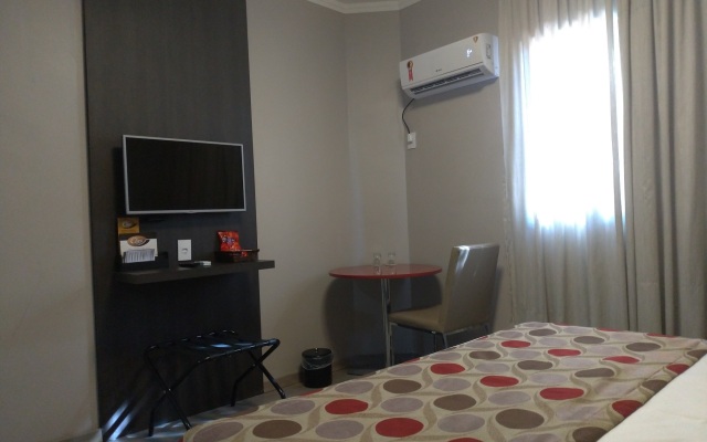 Class Hotel Pouso Alegre