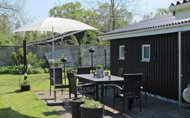5 Person Holiday Home in Hals
