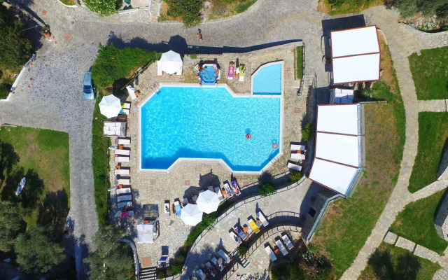 Leda Village Resort