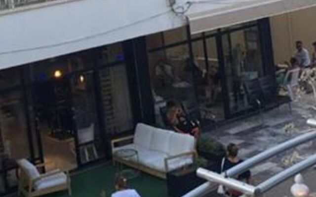 Cavide Hanım Apartmanı