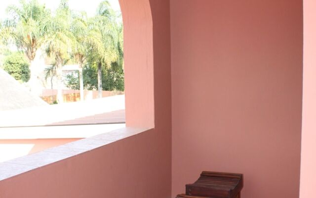 El Gran Chaparral Guest House