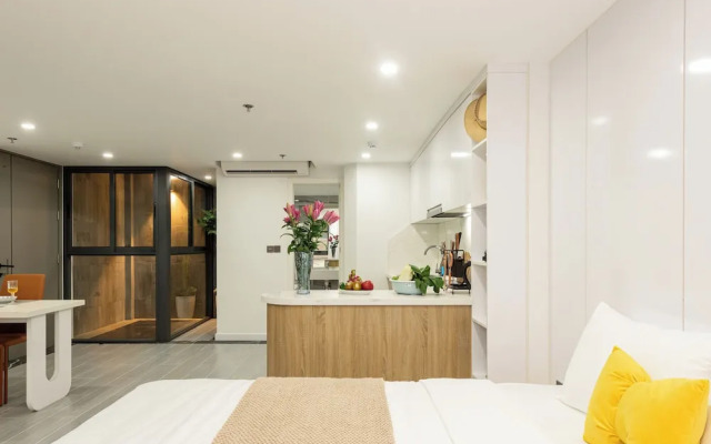 Myrcella Apartment