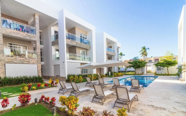 Modern 2BR Apartment - Paseo del Mar