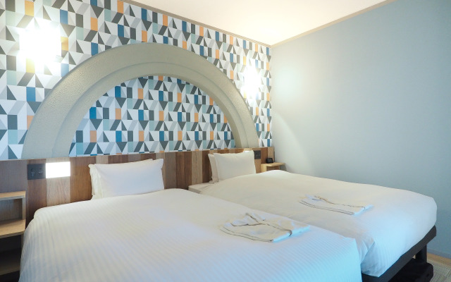 Hiyori Hotel Osaka Suminoekoen Station