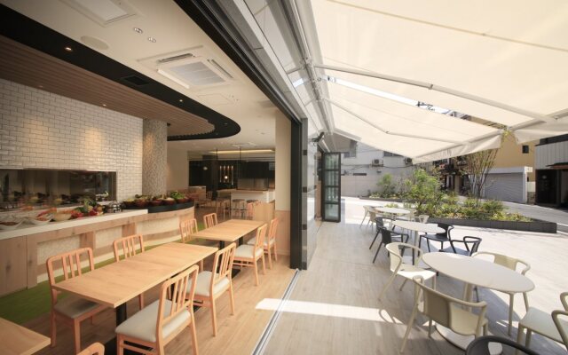 Quintessa Hotel Osaka Shinsaibashi Comic&Books