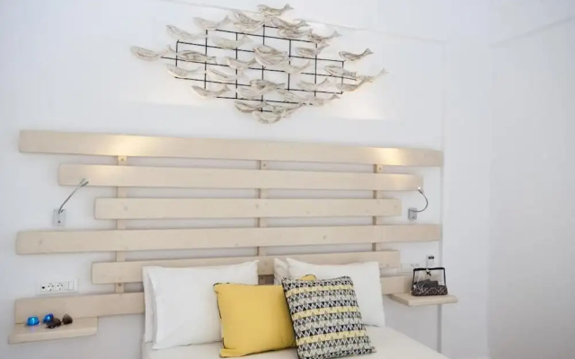 YL Suites