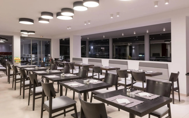 Princess Golden Beach Hotel