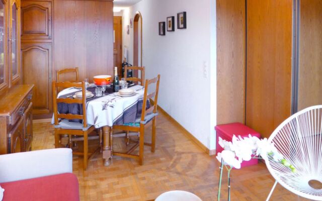 Terrasse des Alpes 15330