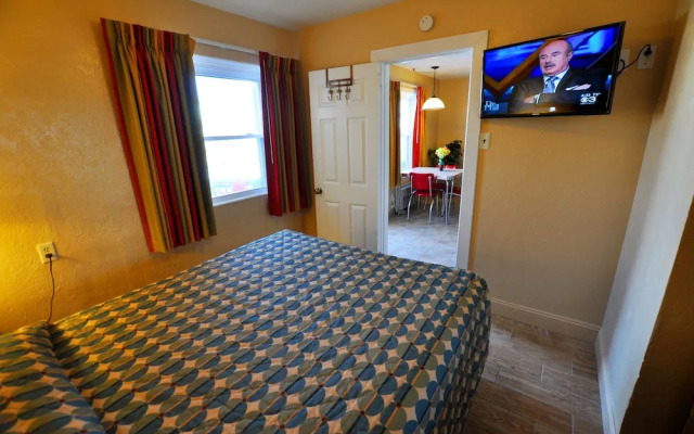 Nantucket Inn & Suites
