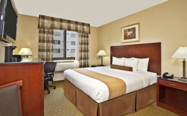 Best Western Plus Arena Hotel