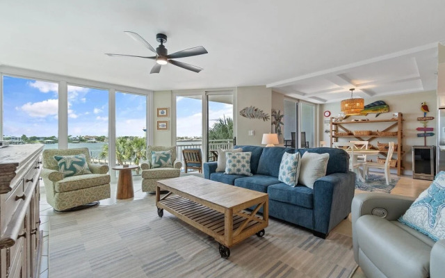 Seaspray Riverside 313