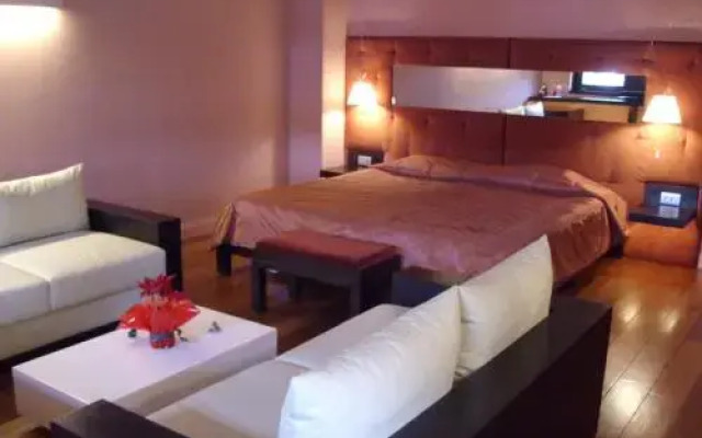 Kokoshkovata Boutique House