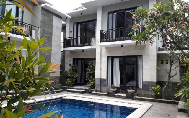 The Legian Hotman Paris III