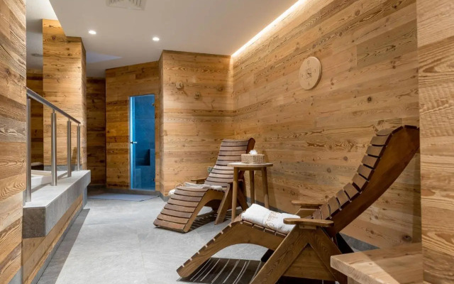 Hotel Baita Dei Pini