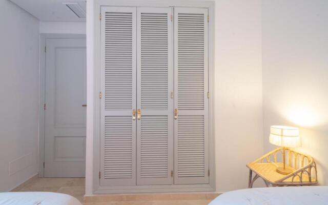 3+1 bed apartment, 100m away from the beach