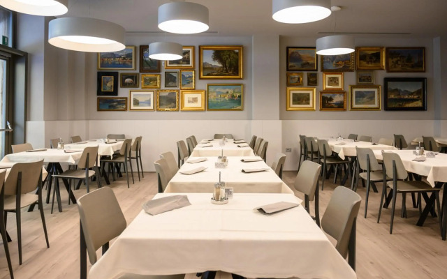 Hotel Benaco