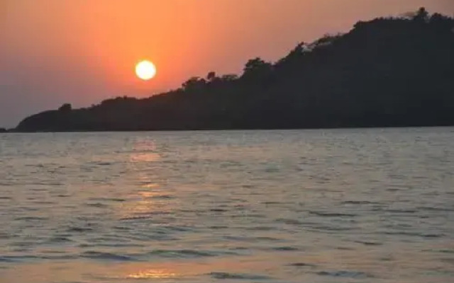 Tina Beach Resort