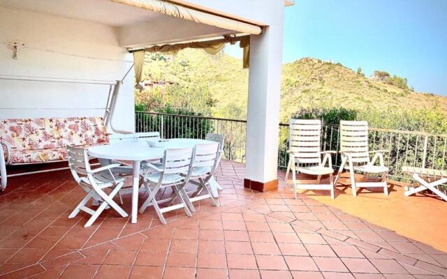 Villa Eden sea view surrounded by greenery-VILLA EDEN