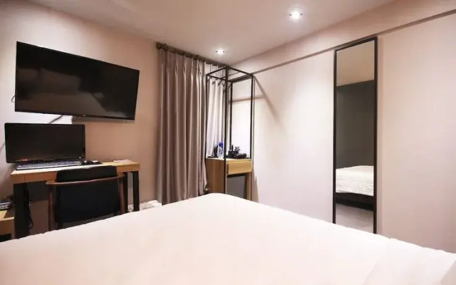 Changwon Jinhae Olive