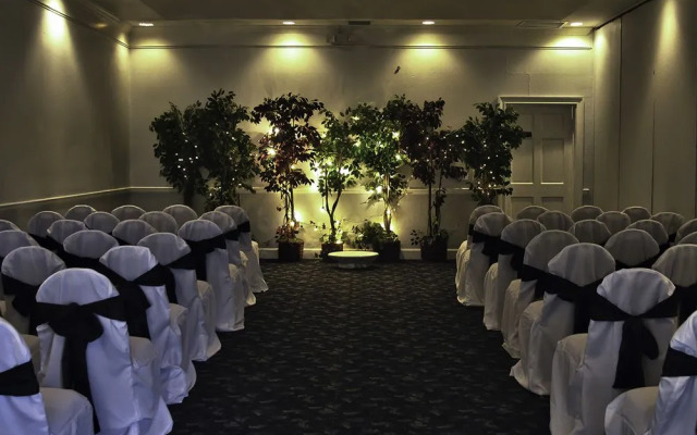 Springfield Hotel and Suites