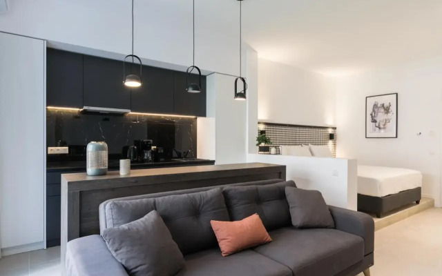 Voda Luxury Residence Penthouse #602