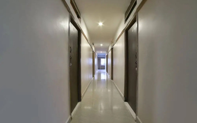 Hotel Sudarshan By OYO Rooms