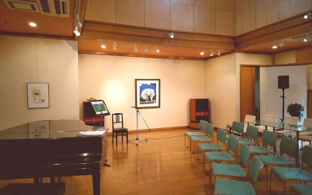 Hitoyoshi Mori no Hall Lady's Inn – Caters to Women