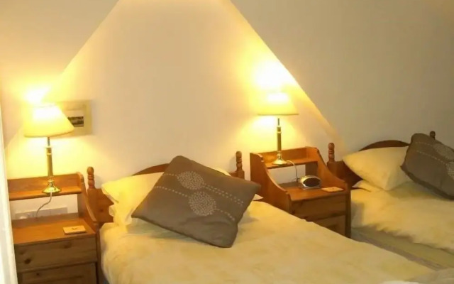 Montacute Country Tearooms B&B