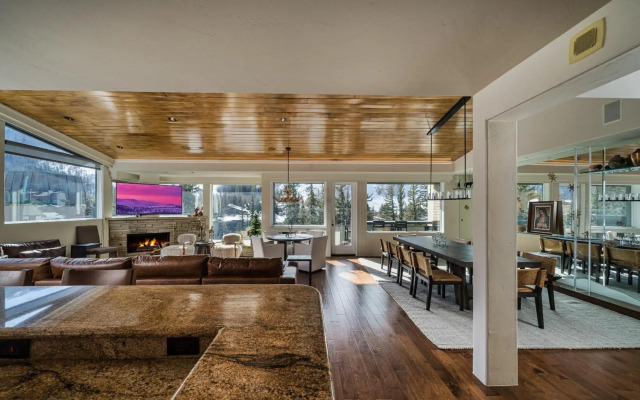 Vail's Mountain Haus