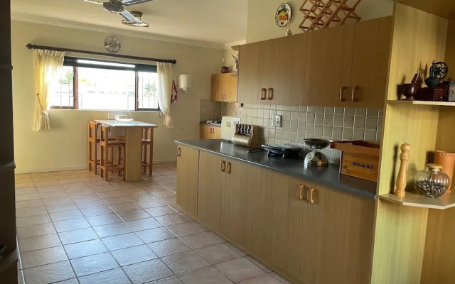 Canosas Home