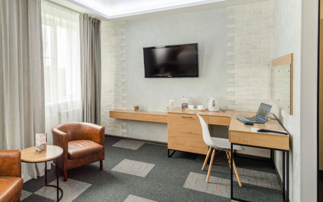 Отель Аэродром Танай