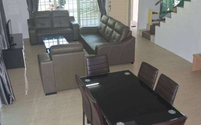 My Home N2 @ Golden Hills Night Market