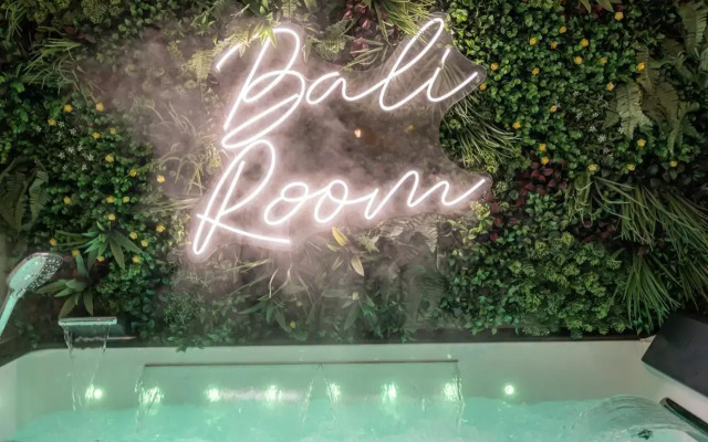 BALI ROOM / Magnifique studio évasion JACCUZI