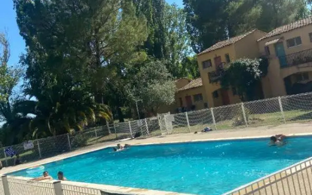 Appartement village 7 en résidence de vacances en Camargue