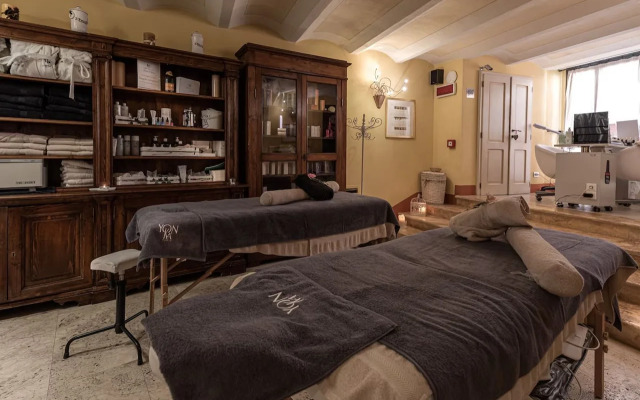 Borgo San Quirico d'Orcia B&B - Capitano Collection - Albergo diffuso