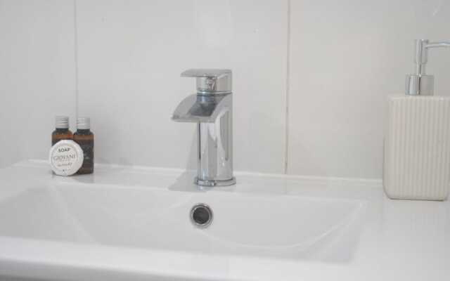 Camden Reach 3 Bedroom Apartment