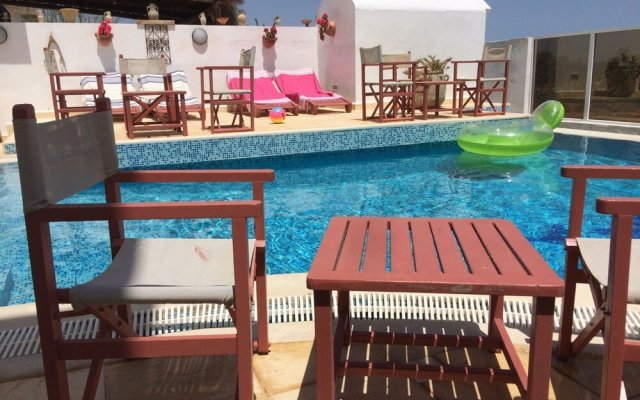 Villa With 4 Bedrooms in Djerba Island, With Wonderful sea View, Priva