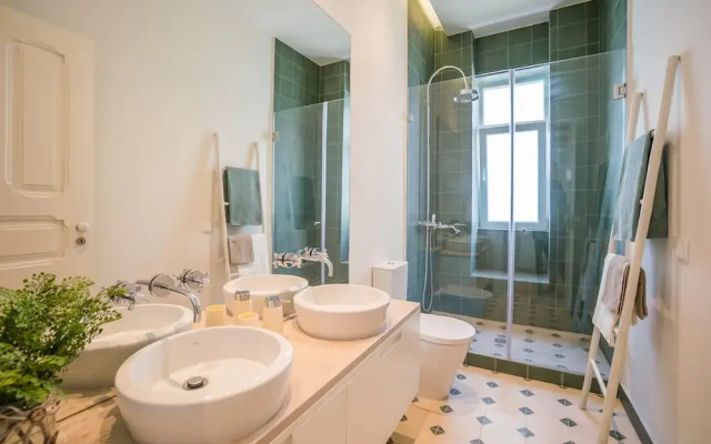 Stylish Apartment near Av Liberdade