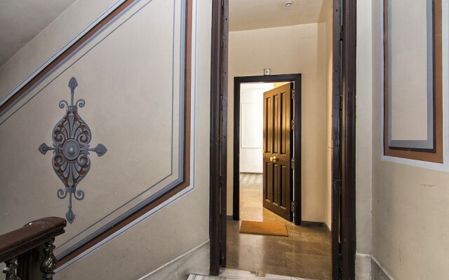 Bright and Elegant 3BR Exclusive Retreat