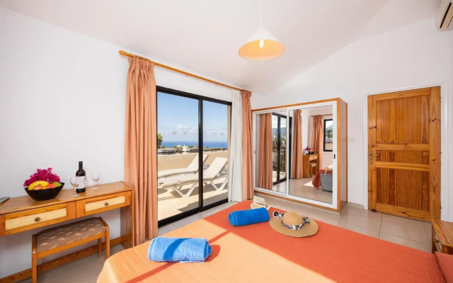 Tavros Hotel Apartments