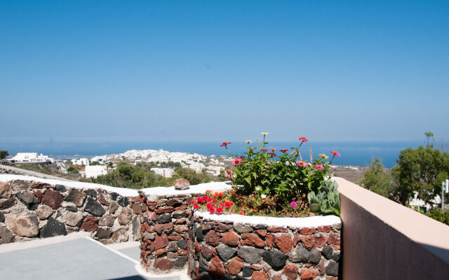 Alonistra Oia Houses