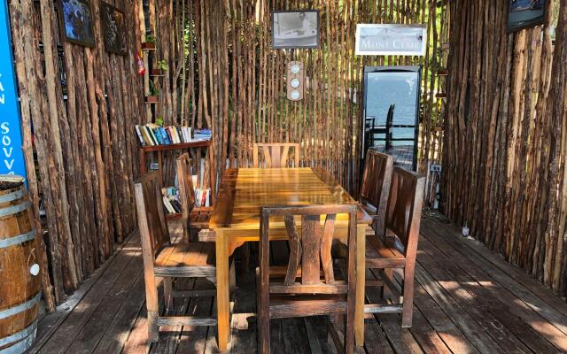 Koh Jum Ocean Beach Resort