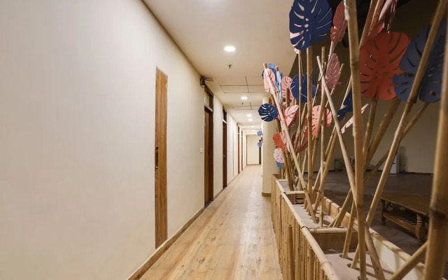 FabHotel Prime Royals Orchard