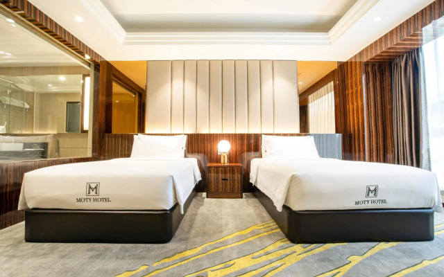 Moty Hotel